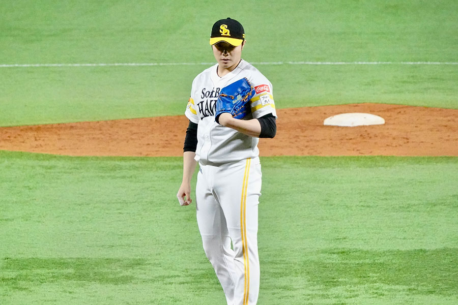 楽天戦に登板したソフトバンク・松本裕樹【写真：竹村岳】