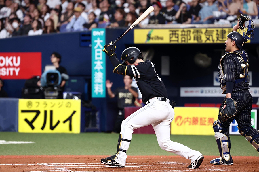 ソフトバンク・正木智也【写真：栗木一考】