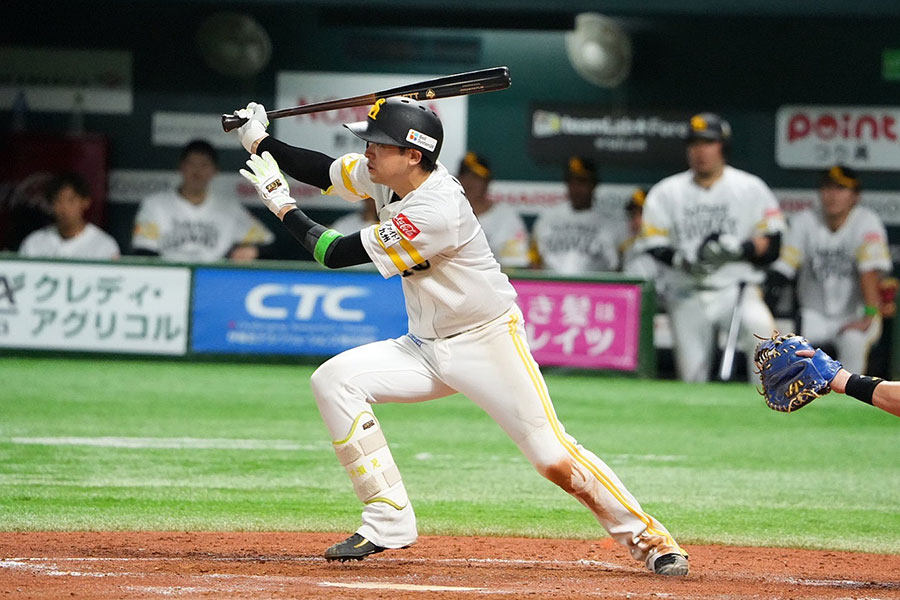 日本ハム戦に出場したソフトバンク・川瀬晃【写真：冨田成美】