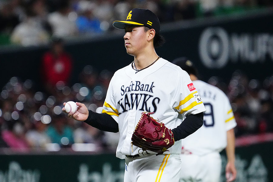 ソフトバンク・岩井俊介【写真：荒川祐史】