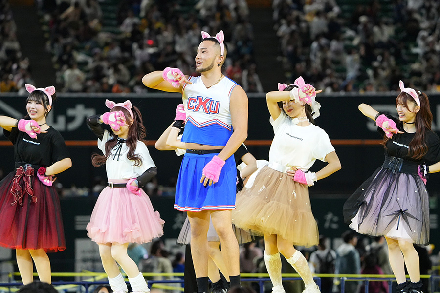 ファンフェスティバル2024でダンスを披露した宮里優吾【写真：冨田成美】