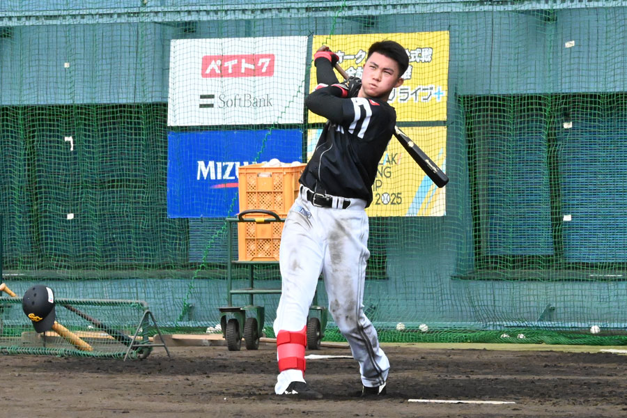 練習に励む庄子雄大【写真：長濱幸治】