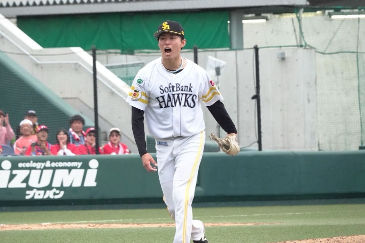 雄叫びをあげる川口冬弥