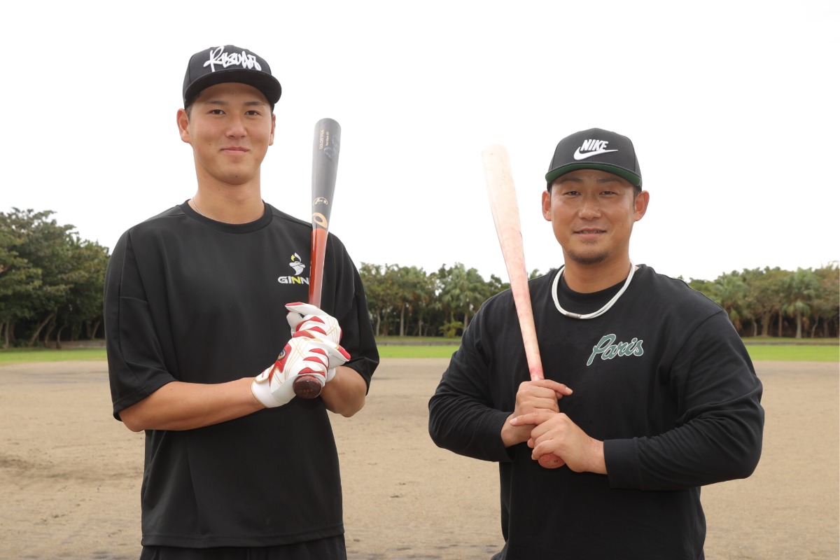 秋広優人と中田翔【写真：産経新聞社】