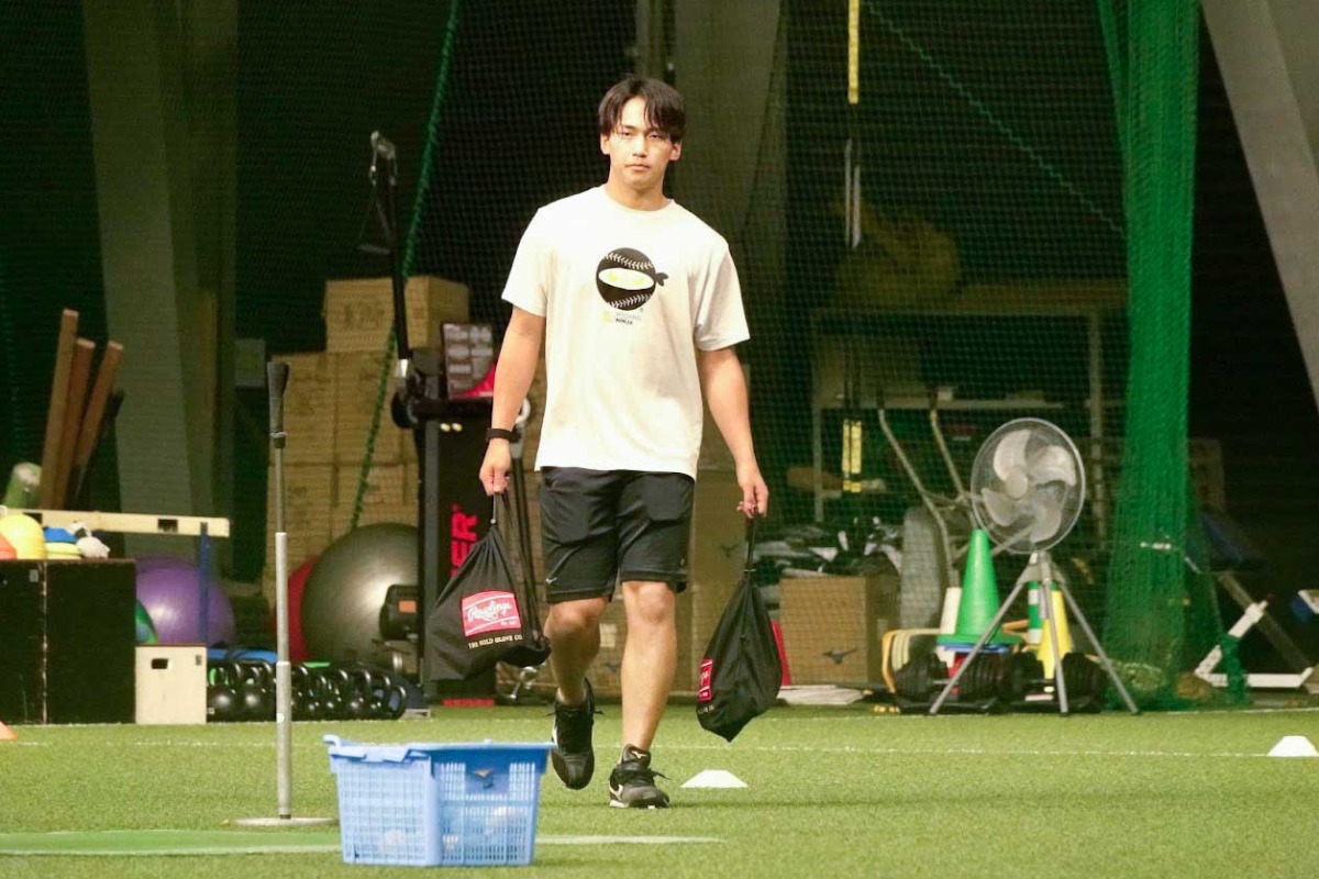 夜の9時に練習を終えた前田悠伍【写真：竹村岳】