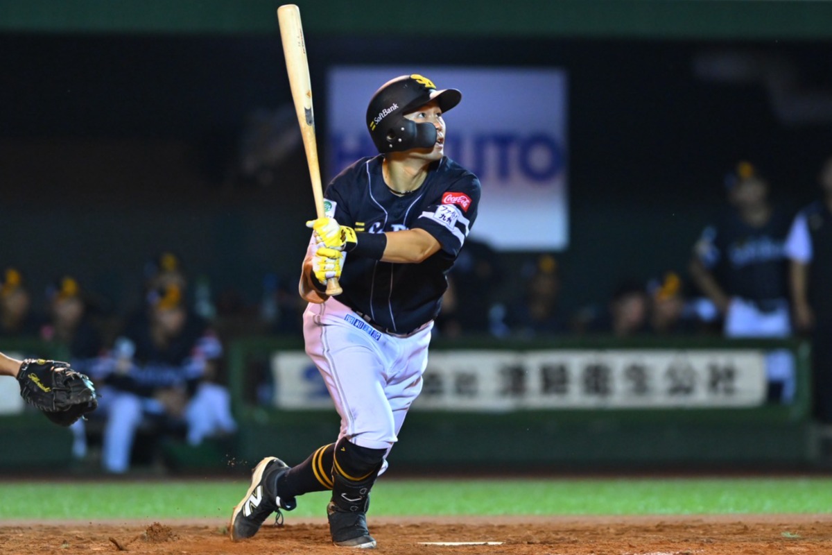 1500本安打を放った中村晃【写真：古川剛伊】