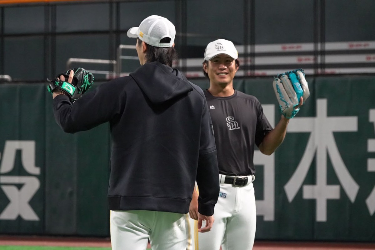 周東佑京と川村友斗【写真：竹村岳】