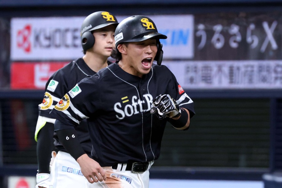オリックス戦に出場した野村勇【写真：栗木一考】