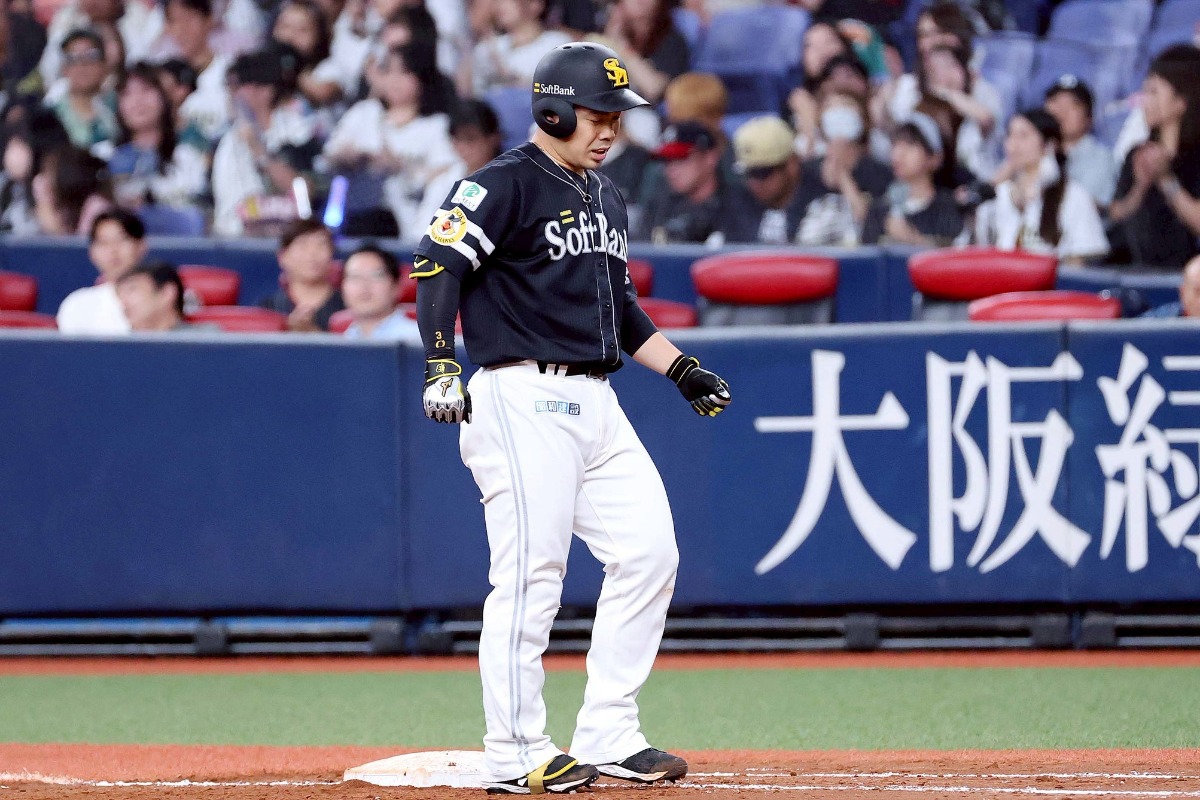 近藤健介【写真：栗木一考】