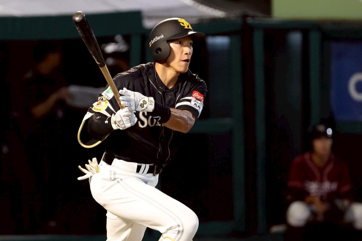 7年ぶりに1番で起用された柳田悠岐【写真：栗木一考】