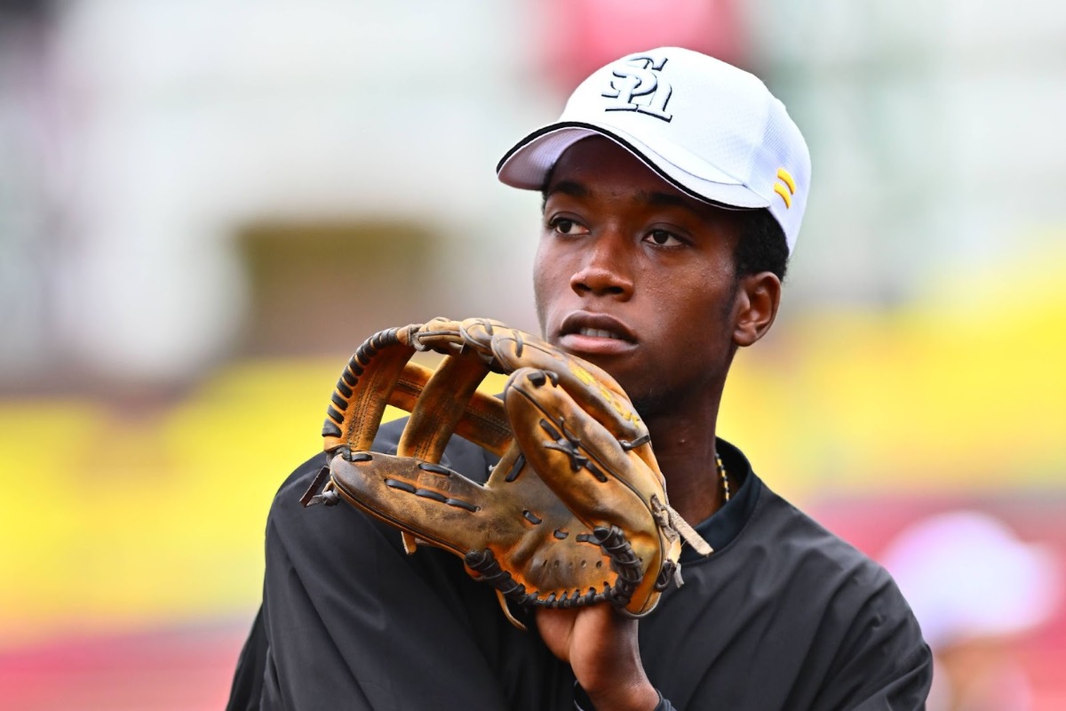 イヒネ・イツア【写真：栗木一考】