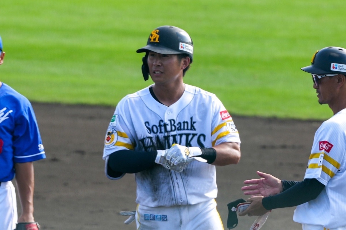 中日戦に出場した川村友斗【写真：森大樹】