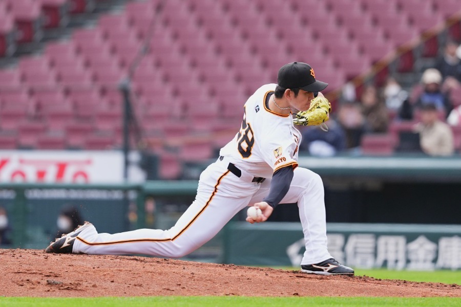 トライアウトに登板した高橋礼【写真：小林靖】