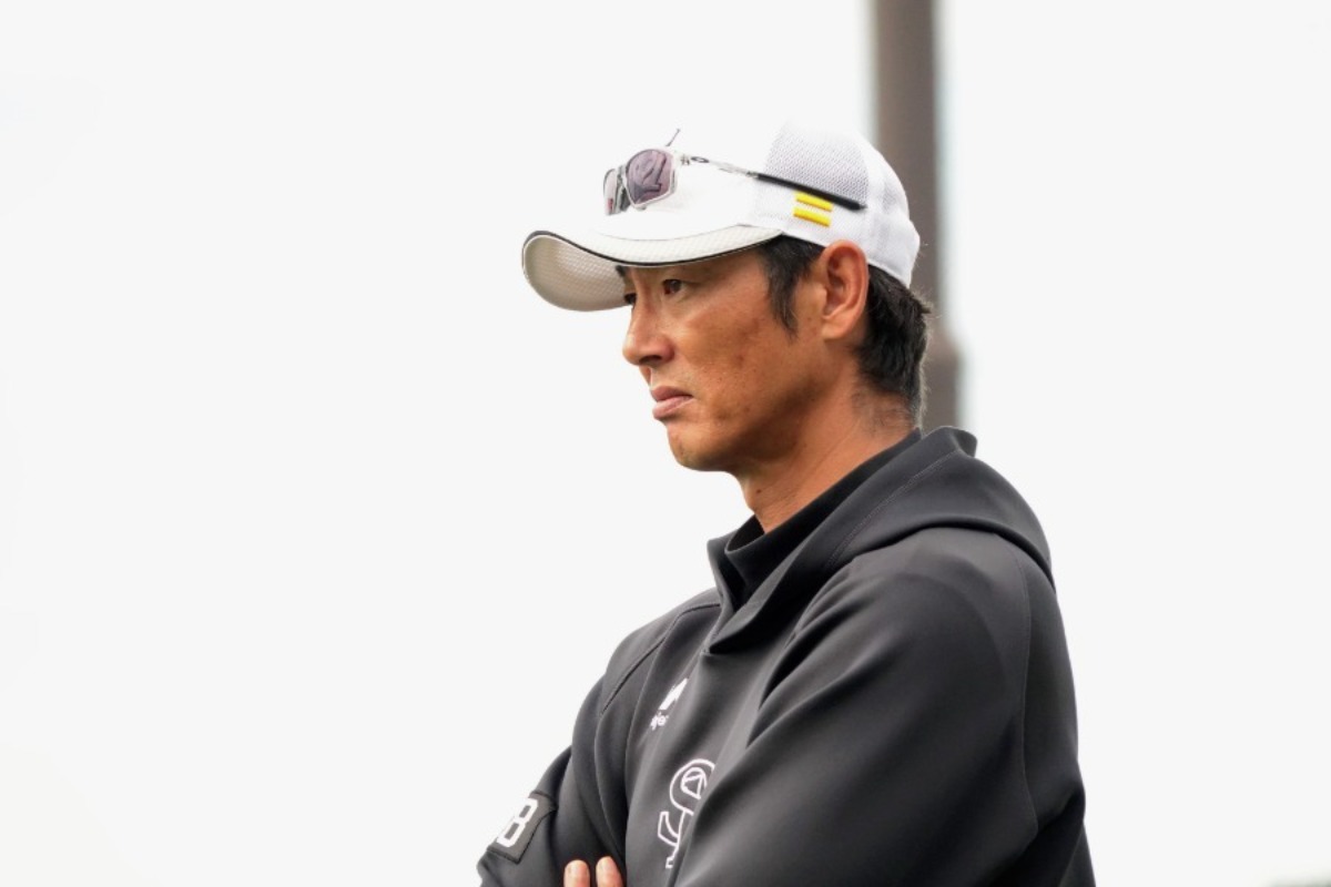 斉藤和巳監督【写真：竹村岳】