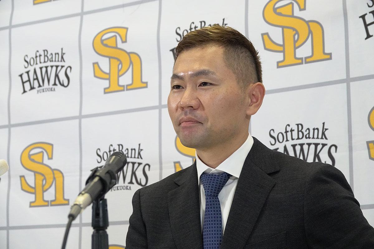 契約更改交渉を終えた中村晃【写真：竹村岳】