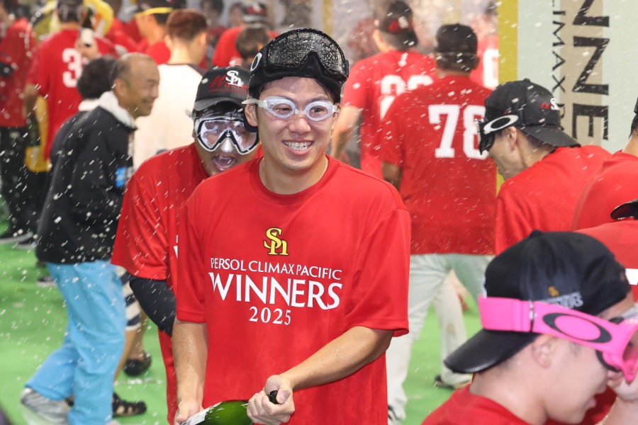 伊藤優輔【写真：加治屋友輝】