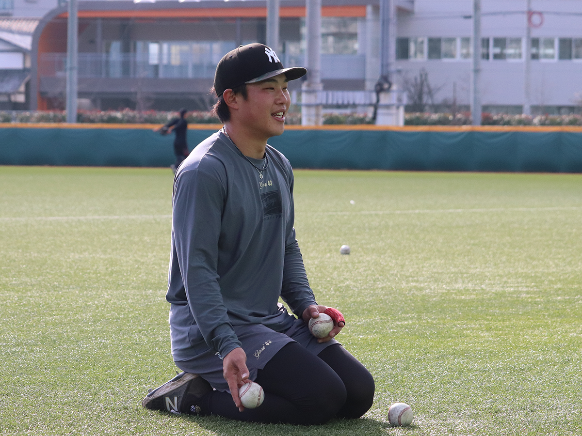 井上朋也【写真：飯田航平】