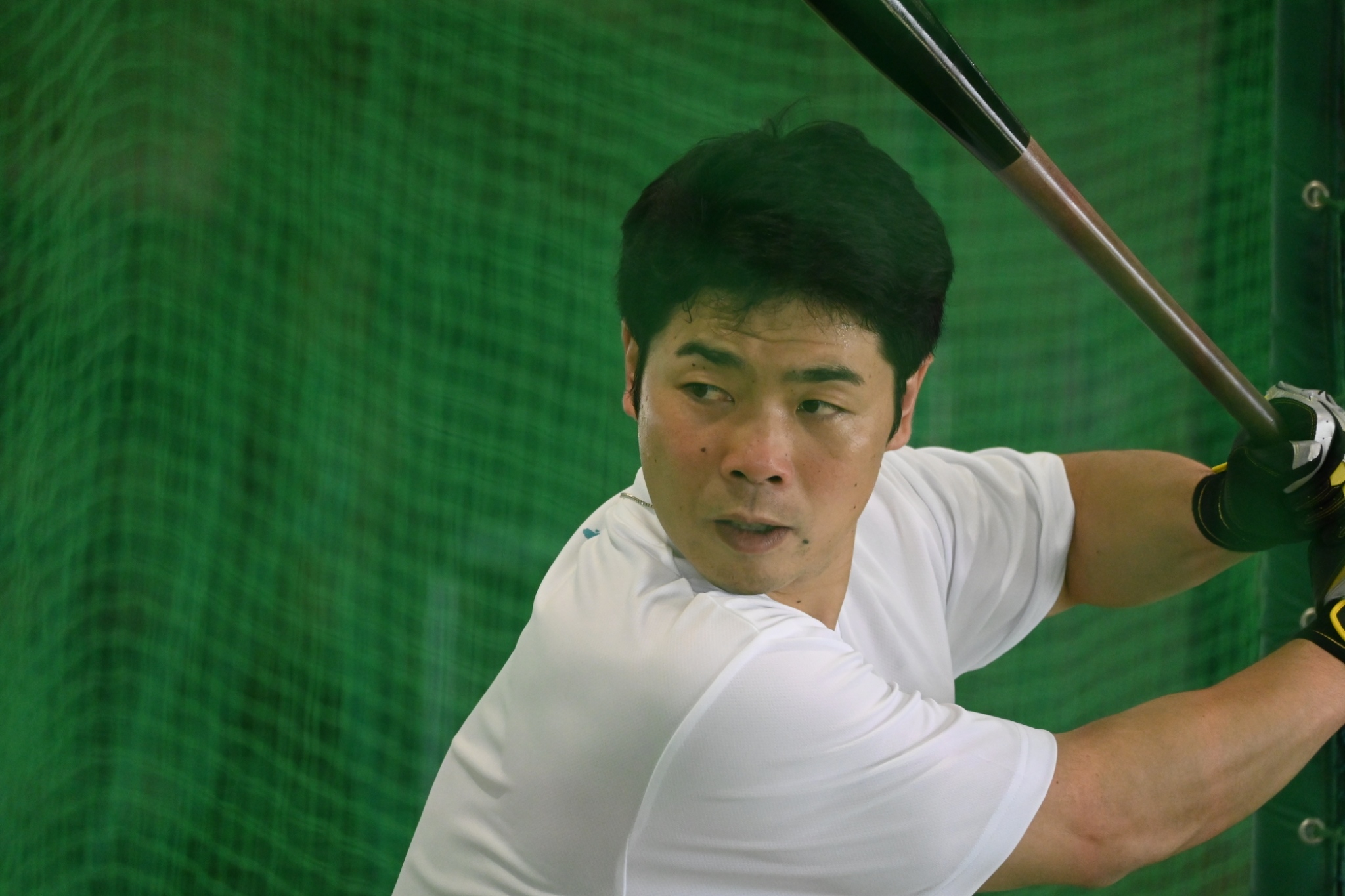 鹿児島県徳之島で自主トレを行う近藤健介【写真：長濱幸治】