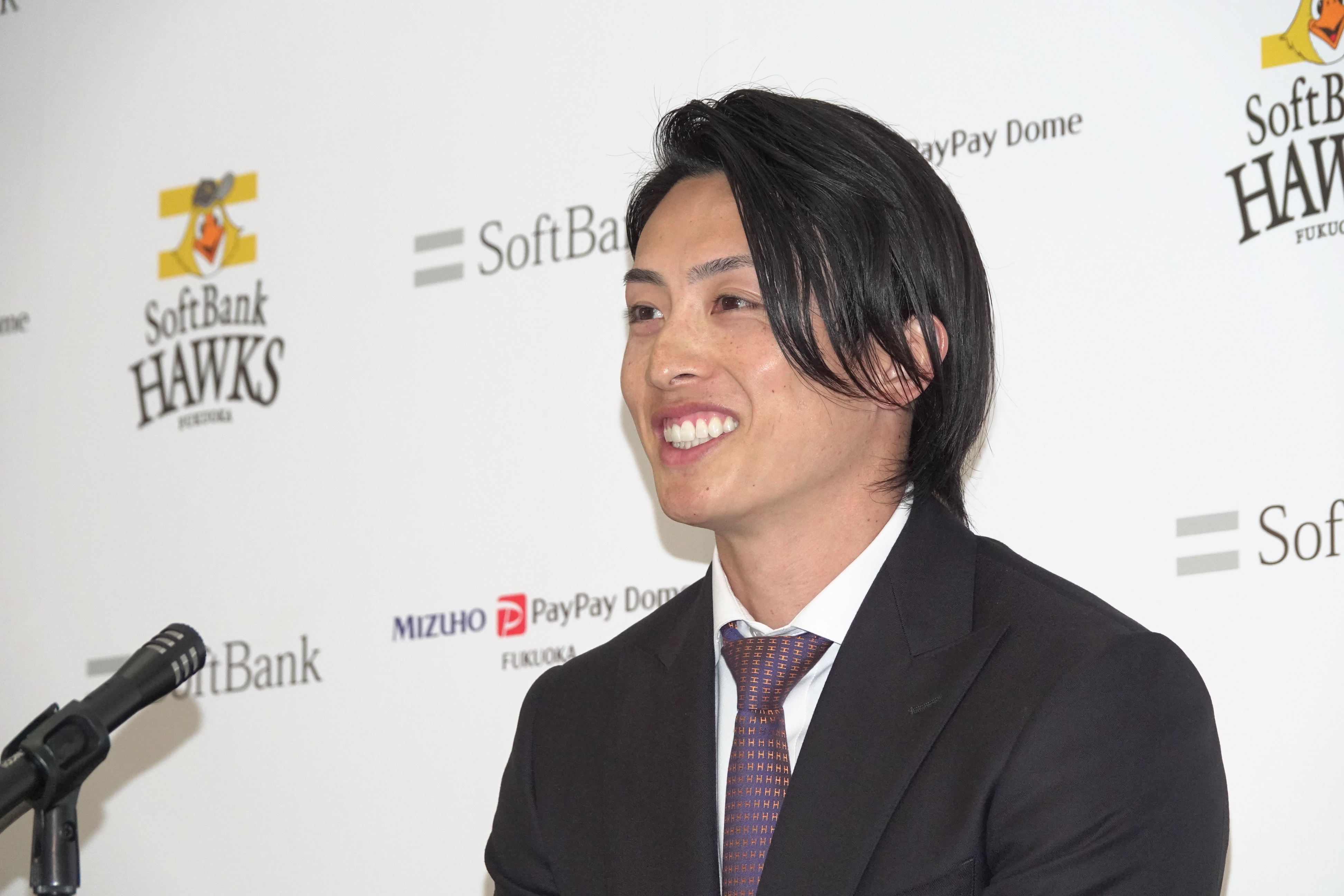 周東佑京【写真：竹村岳】