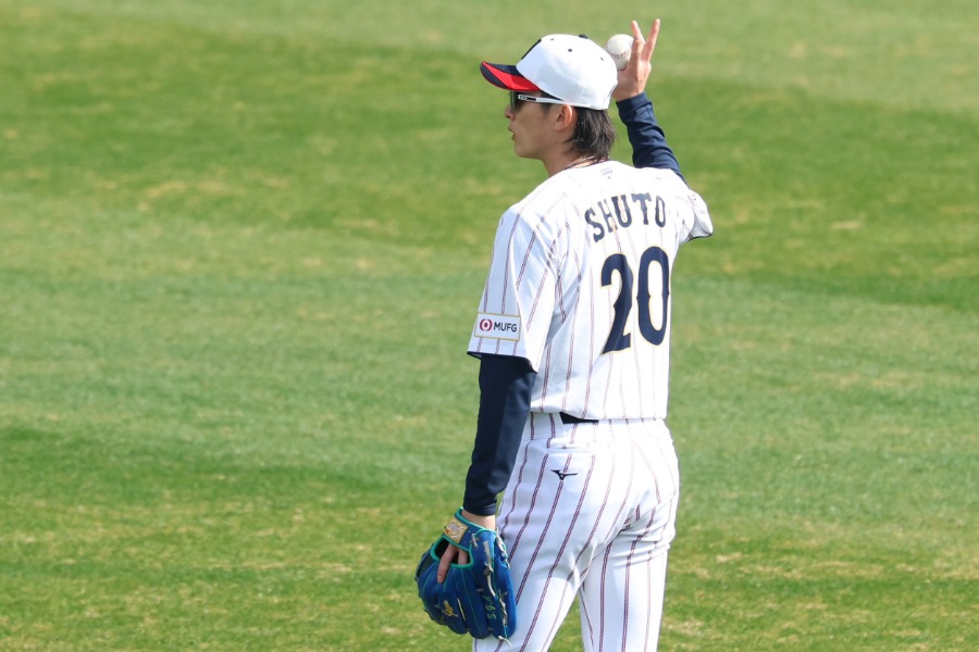 周東佑京【写真：加治屋友輝】