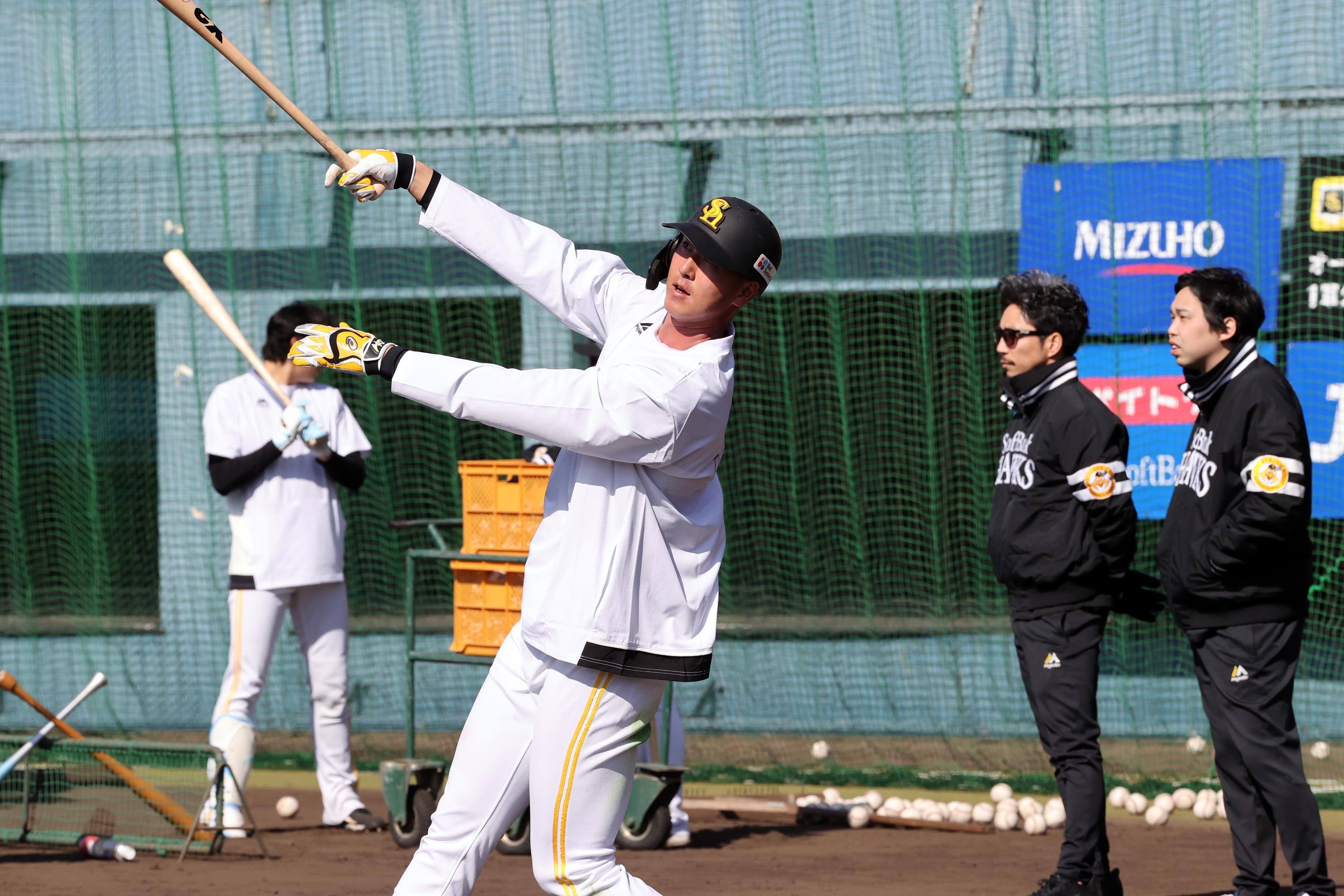 秋広優人【栗木一考】