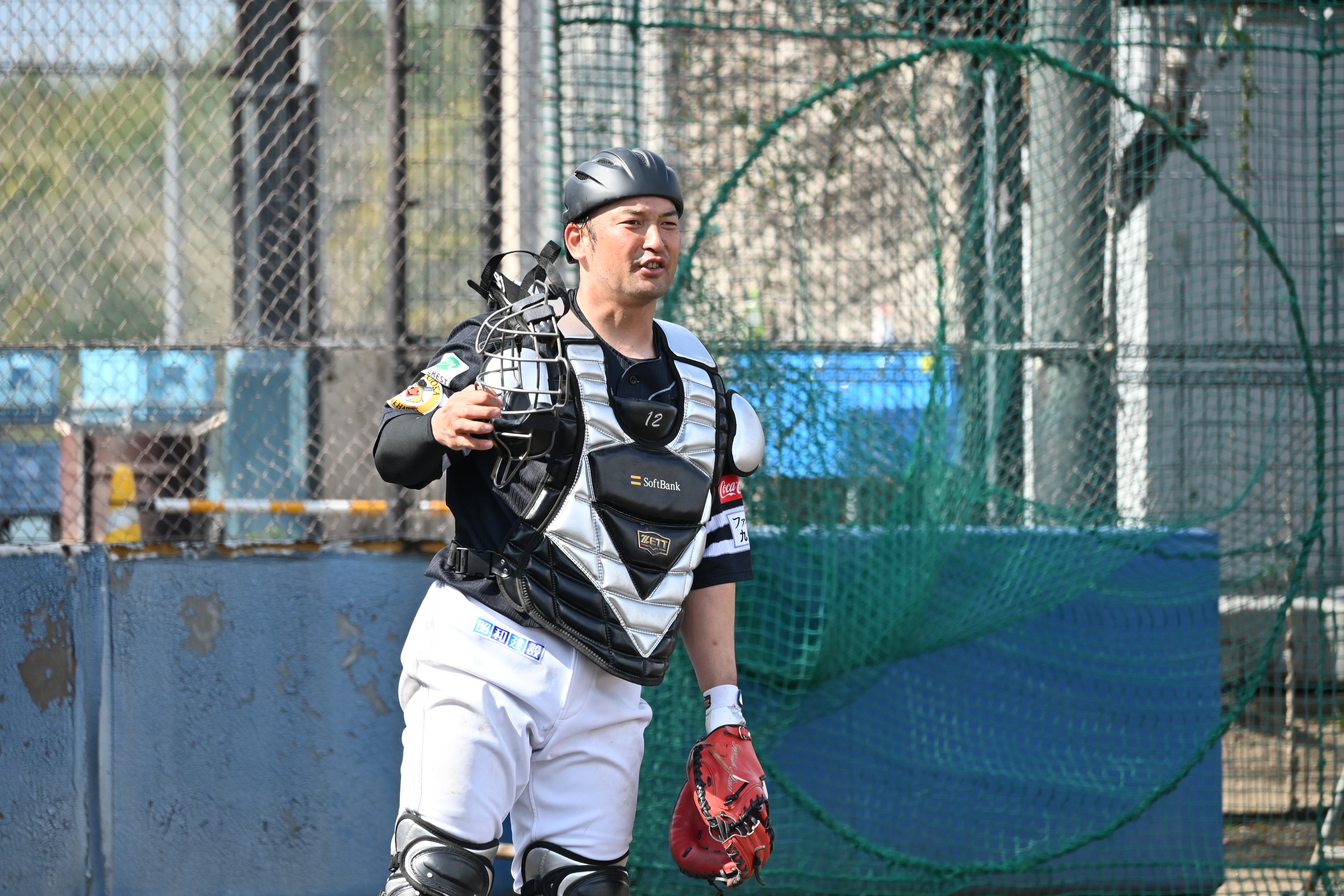 B組で調整を続けている嶺井博希【写真：長濱幸治】