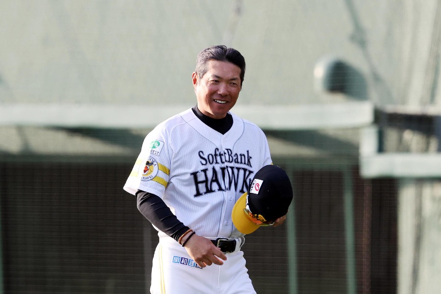 小久保裕紀監督【写真：栗木一考】