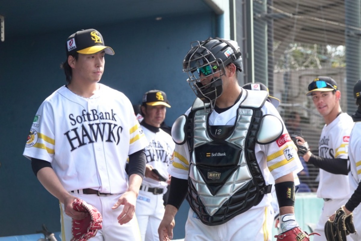 嶺井博希（右）と大竹風雅【写真：竹村岳】