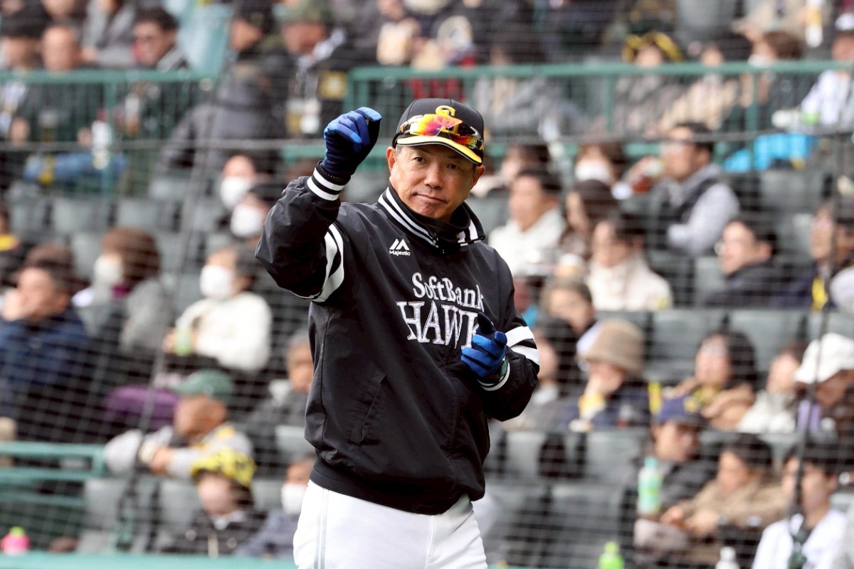 小久保裕紀監督【写真：栗木一考】