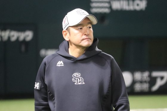 倉野信次投手コーチ