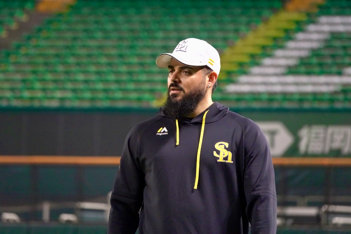 26日の全体練習に臨んだロベルト・オスナ【写真：竹村岳】