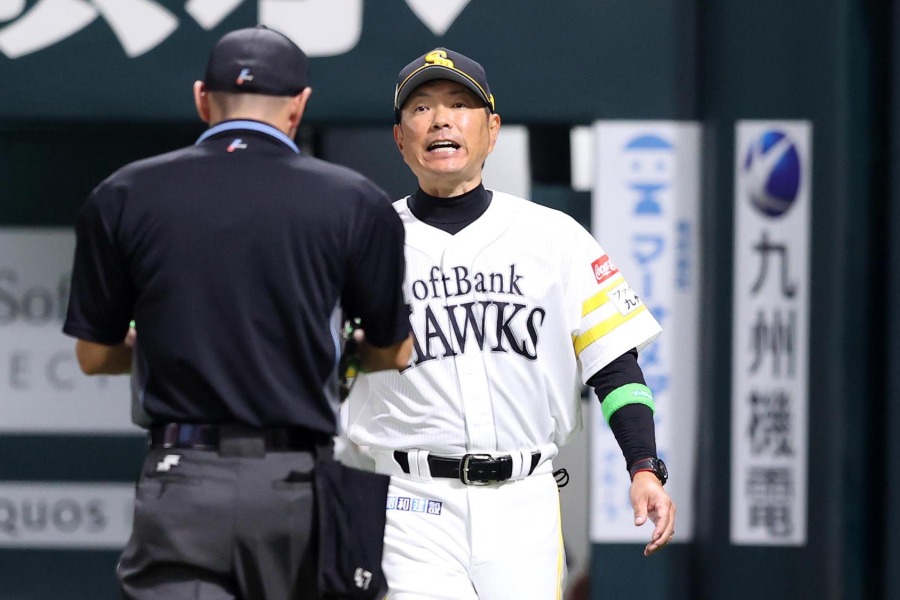 小久保裕紀監督【写真：栗木一考】