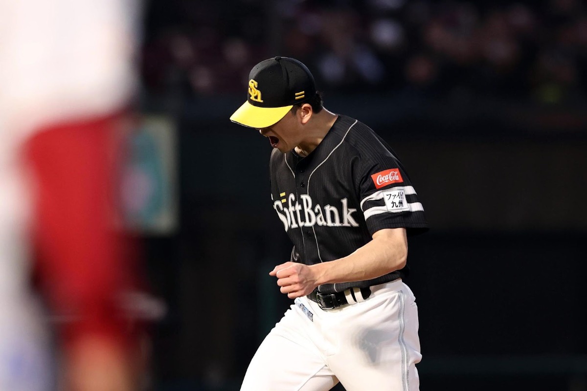 2死満塁のピンチで三振を奪い、雄叫びをあげる大関【写真：栗木一考】