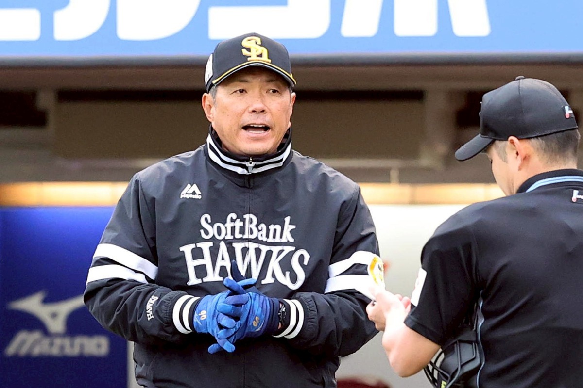 小久保裕紀監督【写真：栗木一考】