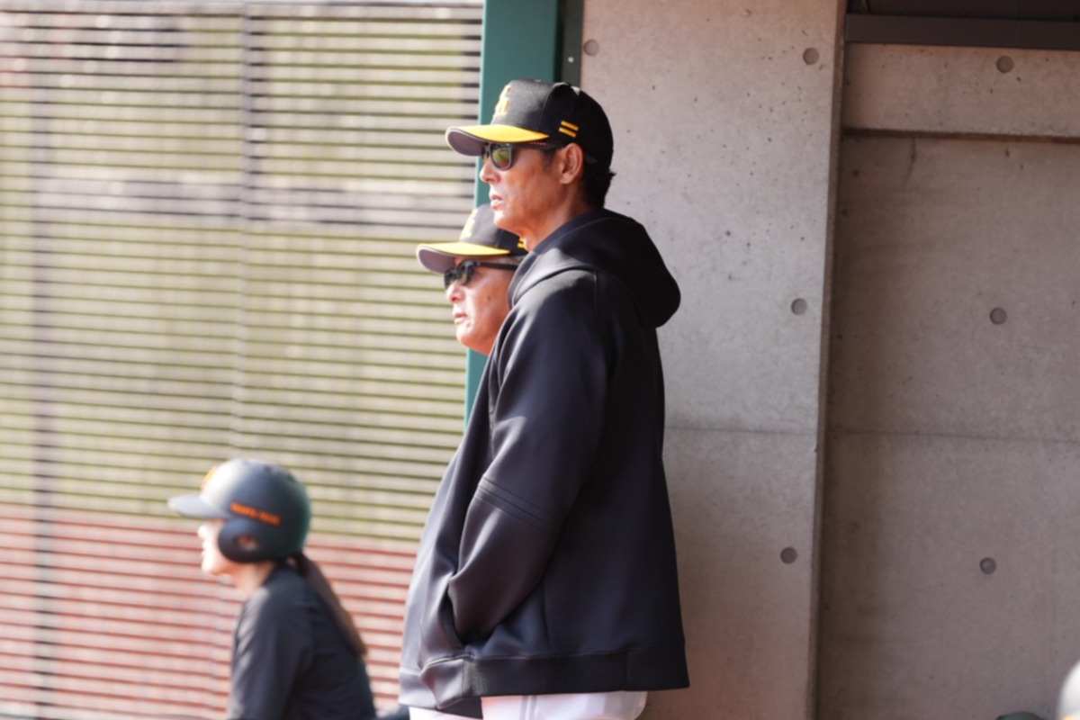 斉藤和巳2軍監督【写真:森大樹】