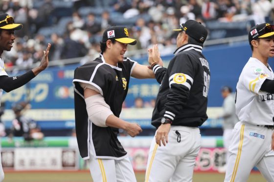 上茶谷大河、小久保裕紀