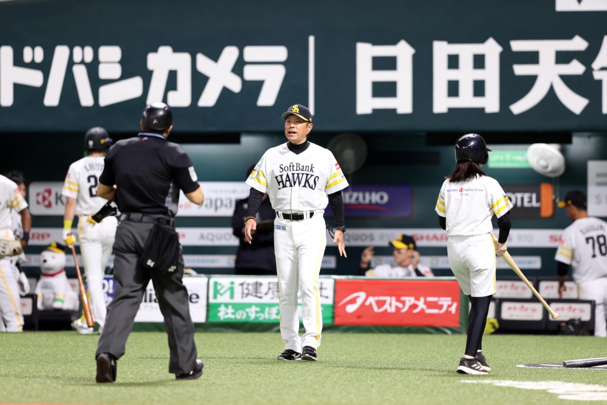 小久保裕紀監督【写真：栗木一考】