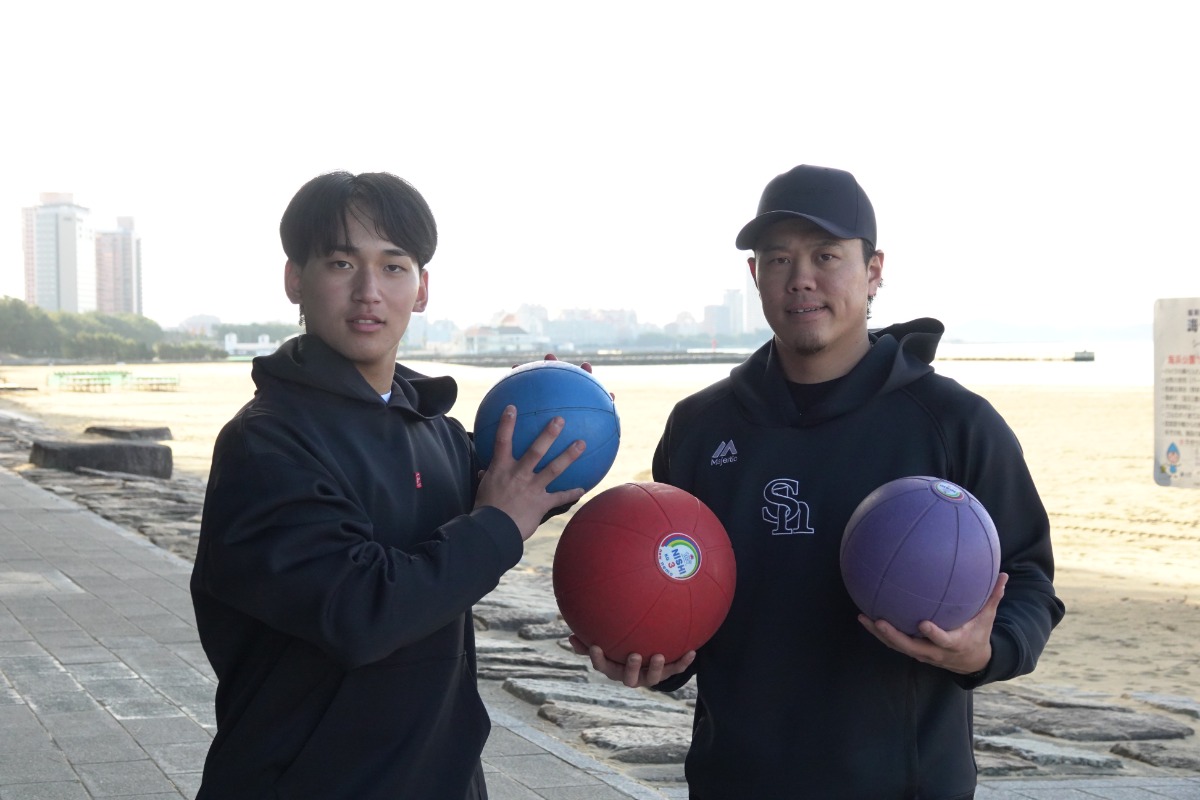 前田悠伍と上茶谷大河【写真：竹村岳】