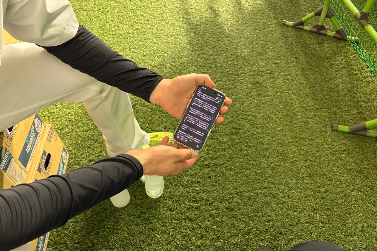 川口冬弥がメモ機能に残した斉藤和巳監督とのやり取り【写真：竹村岳】