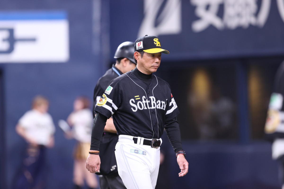 小久保裕紀監督【写真:栗木一考】