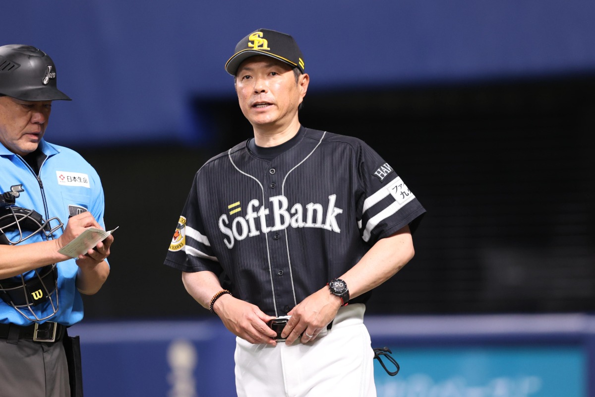 小久保裕紀監督【写真:栗木一考】