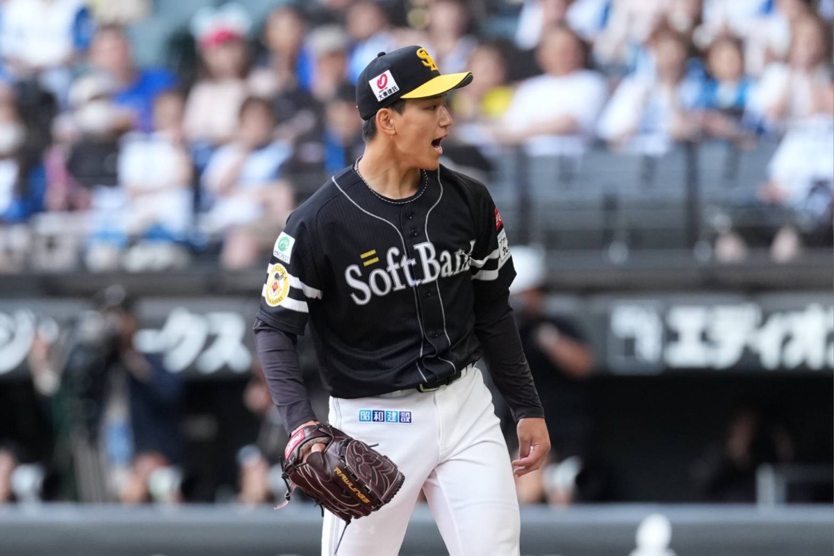 2回に万波を見逃し三振に斬り声を上げる前田悠伍【写真：井上学】