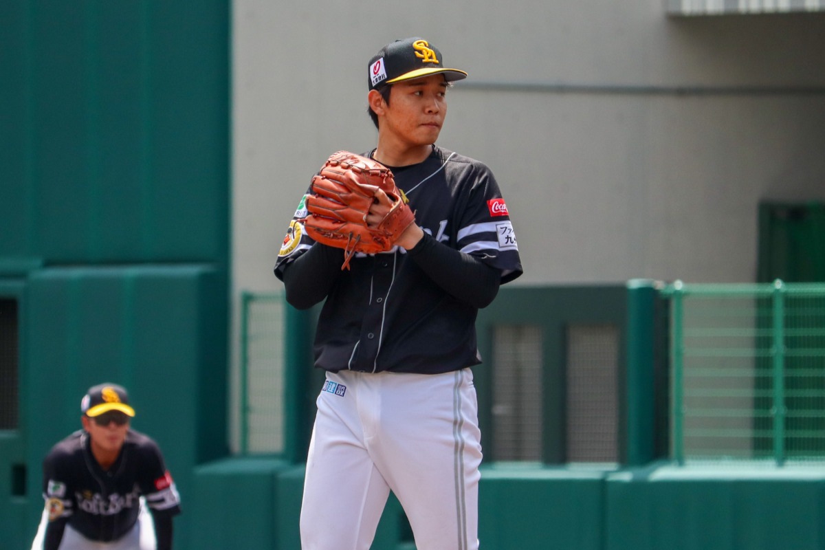 祖父にもらったグラブで力投する北斗【写真：飯田航平】
