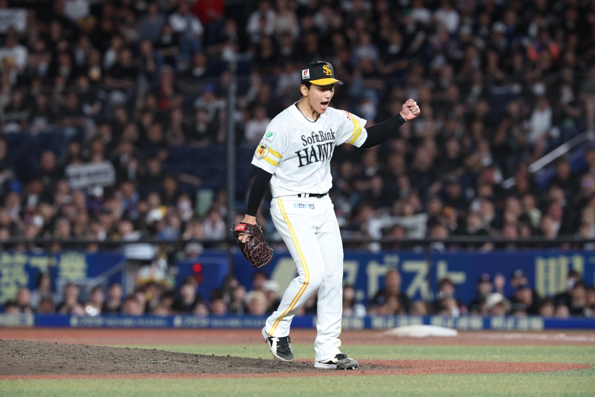 7回のピンチを切り抜け、ガッツポーズを見せる前田悠伍【写真:栗木一考】
