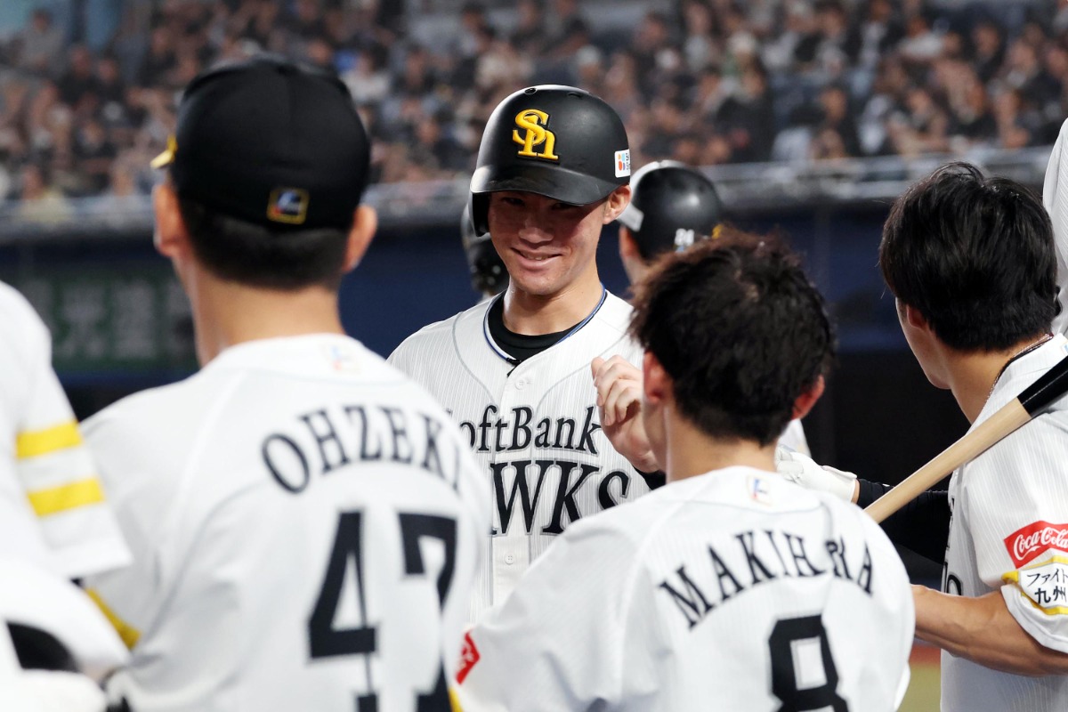 決勝のホームを踏んだ庄子雄大【写真：栗木一考】
