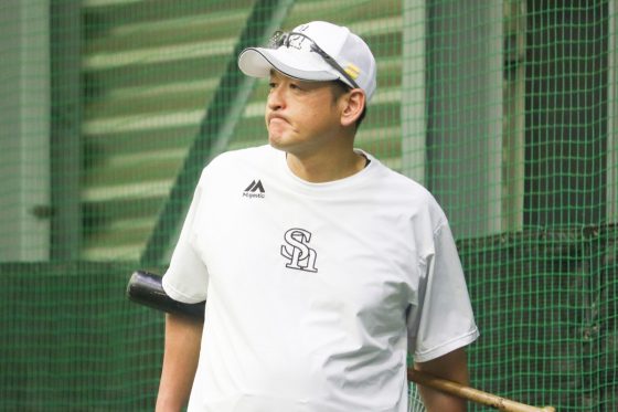 倉野信次コーチ