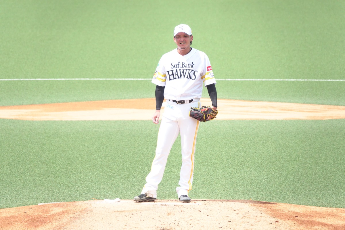 タマスタ筑後でライブBPに登板した東浜巨【写真：竹村岳】