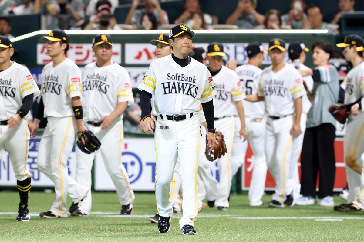 小久保裕紀監督【写真：栗木一考】