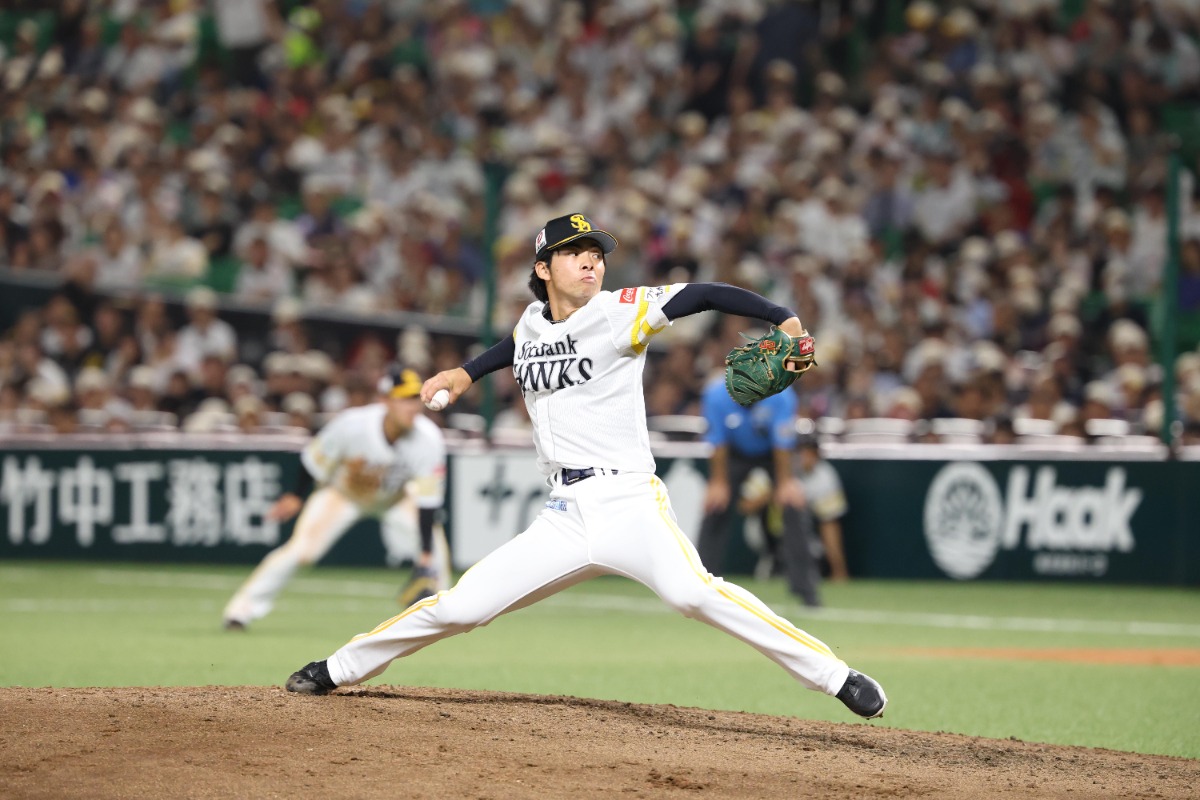 プロ初登板を果たした村上泰斗【写真：栗木一考】