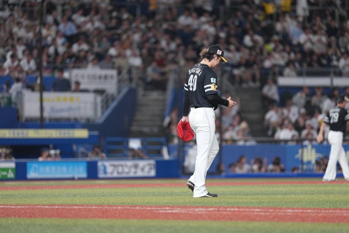 9回に登板した杉山一樹【写真：井上学】